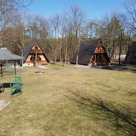 Zajazd Pod Niedzwiedziem Debska Kuznia Exterior photo